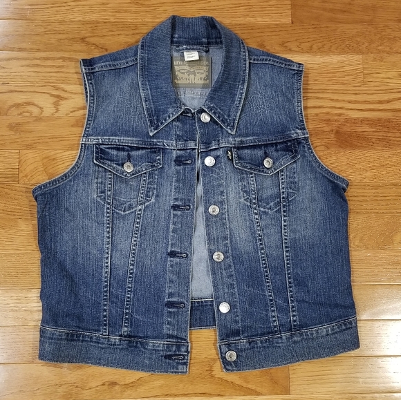 Levi's Jackets & Blazers - Levi's large new denim vest